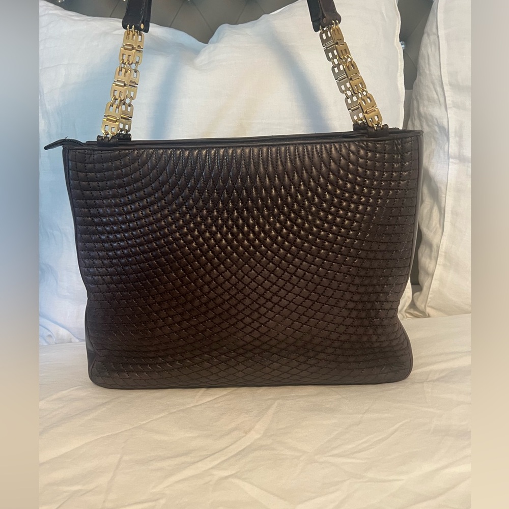 Authentic Bally Leather Shoulder Bag - Picture 5 of 15